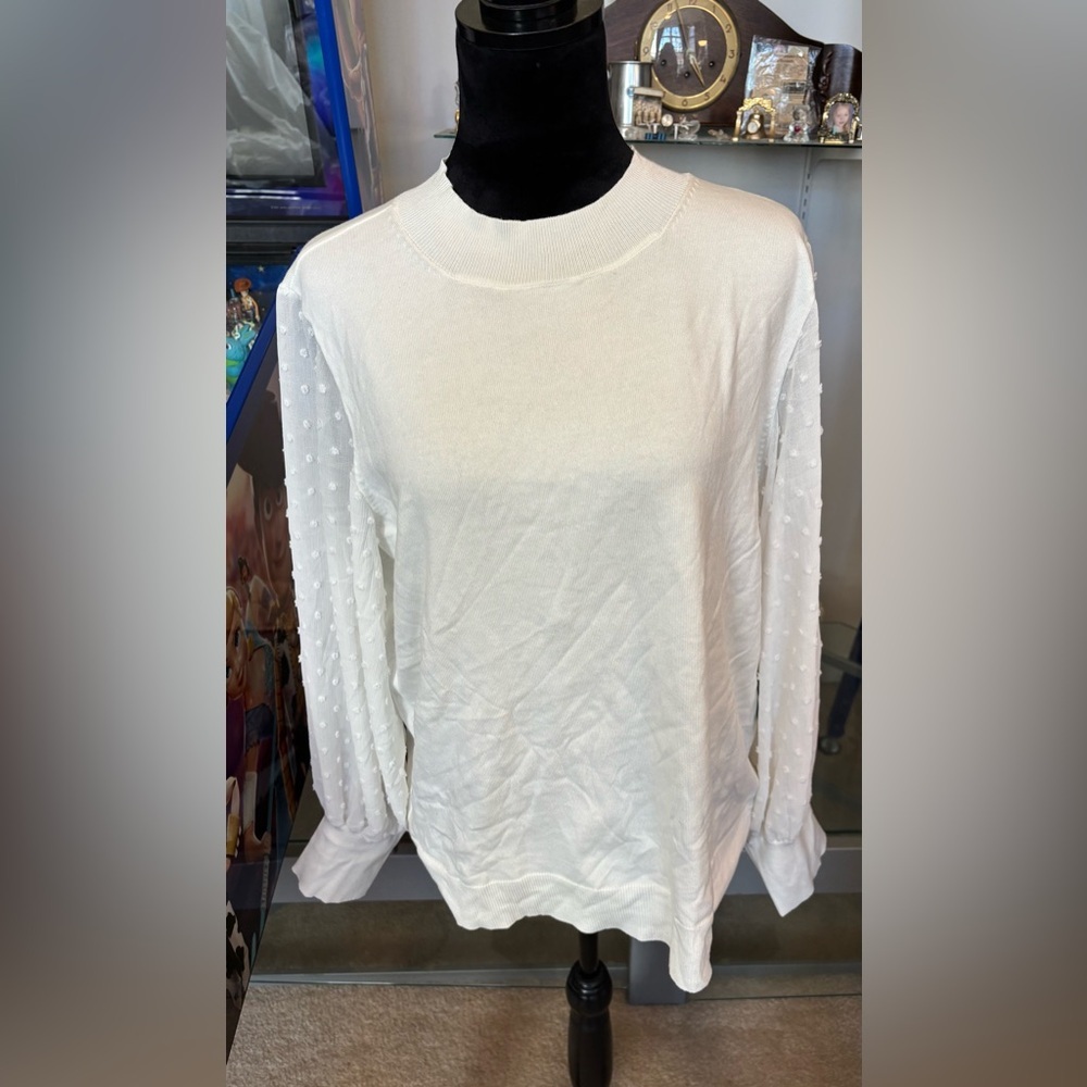 -White CeCe Sweater/Top Size XL NWT
